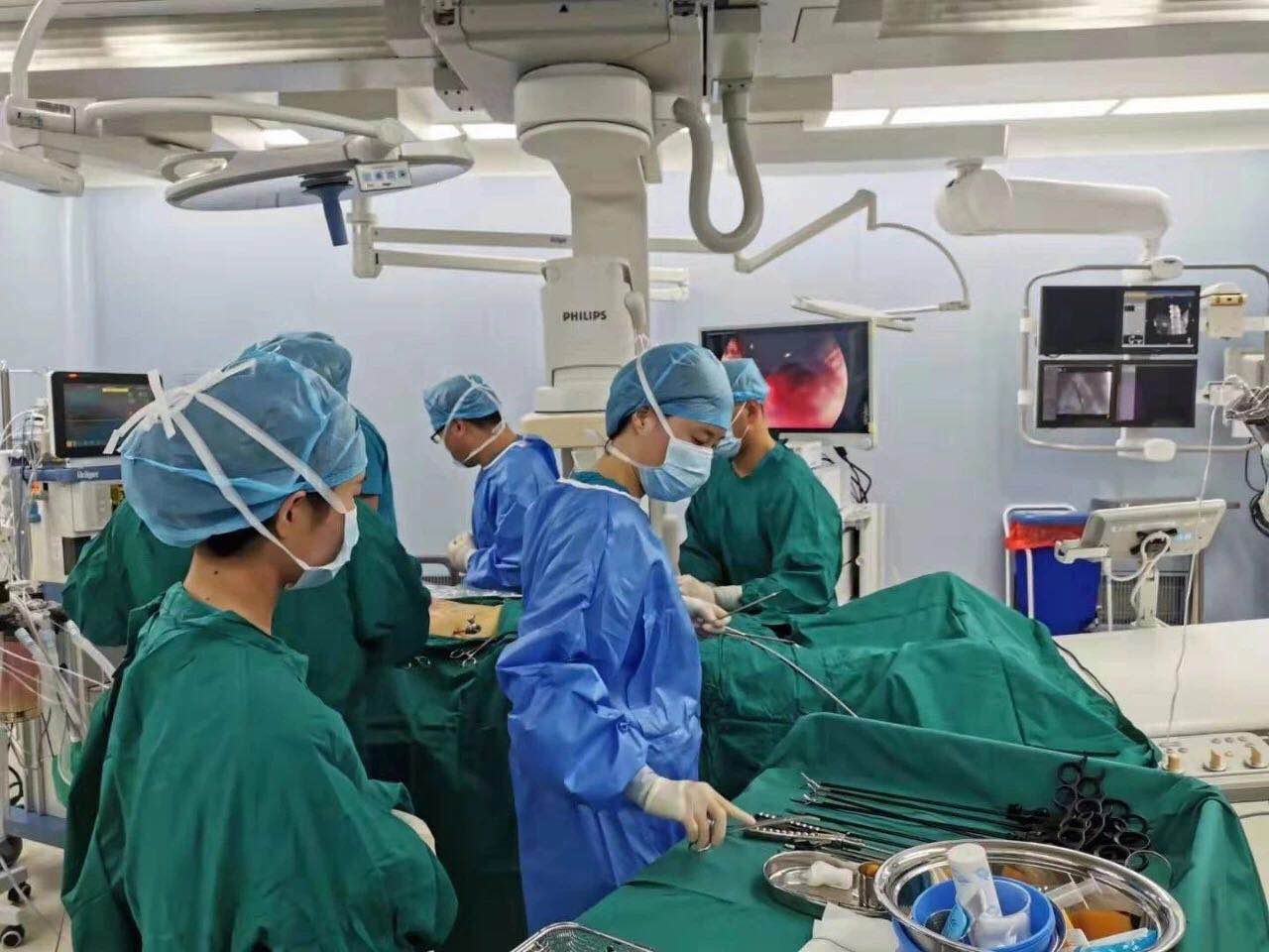 西安國際醫(yī)學中心成功實施國內首例KT綜合征盆腔靜脈畸形雜交手術