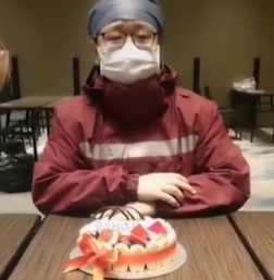 祝在前線奮戰(zhàn)的白衣戰(zhàn)士生日快樂！