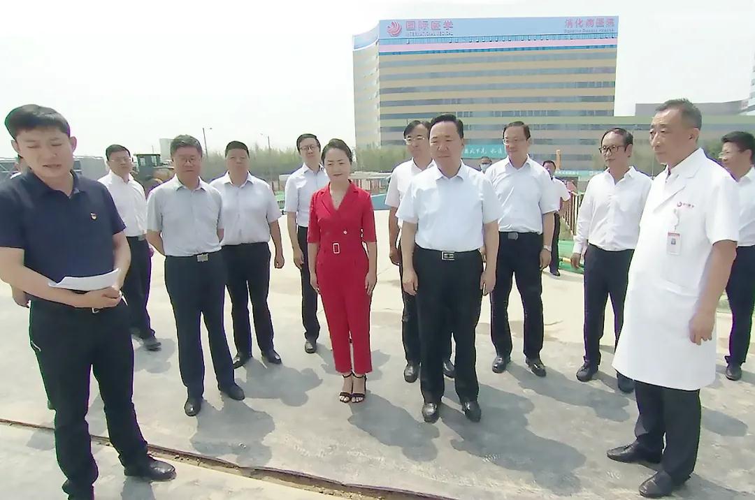 省委常委、市委書記王浩親臨西安國際醫(yī)學(xué)中心醫(yī)院檢查指導(dǎo)健康西安建設(shè)工作
