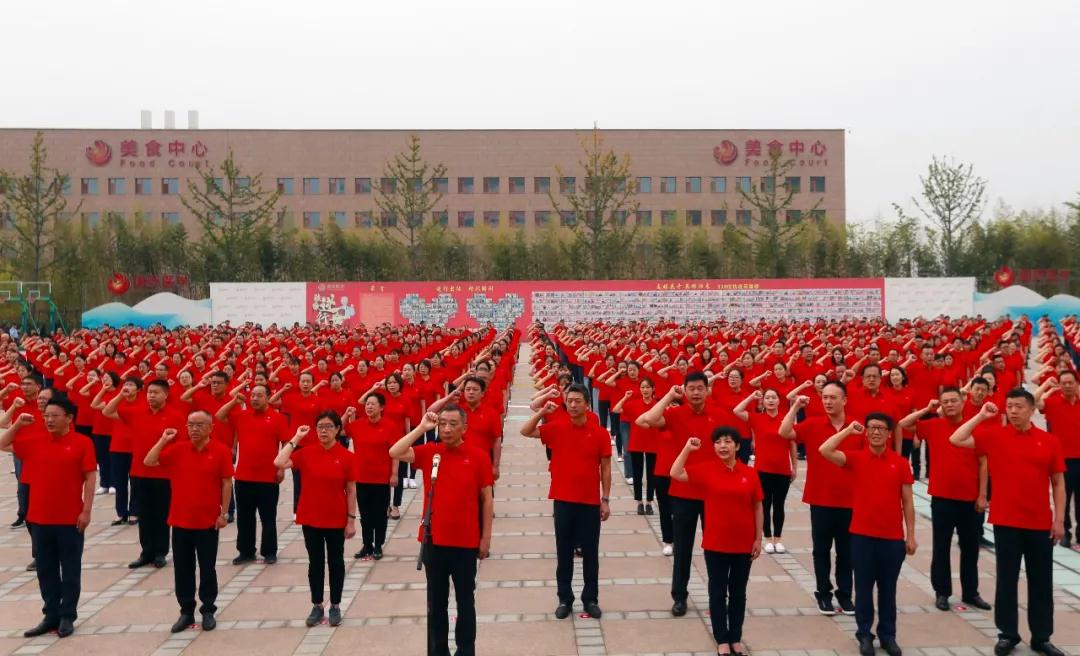 三秦網(wǎng)—凝聚共識(shí)戮力前行 乘勢(shì)而上擘畫未來(lái) 西安國(guó)際醫(yī)學(xué)中心醫(yī)院開診一年創(chuàng)多個(gè)生命奇跡