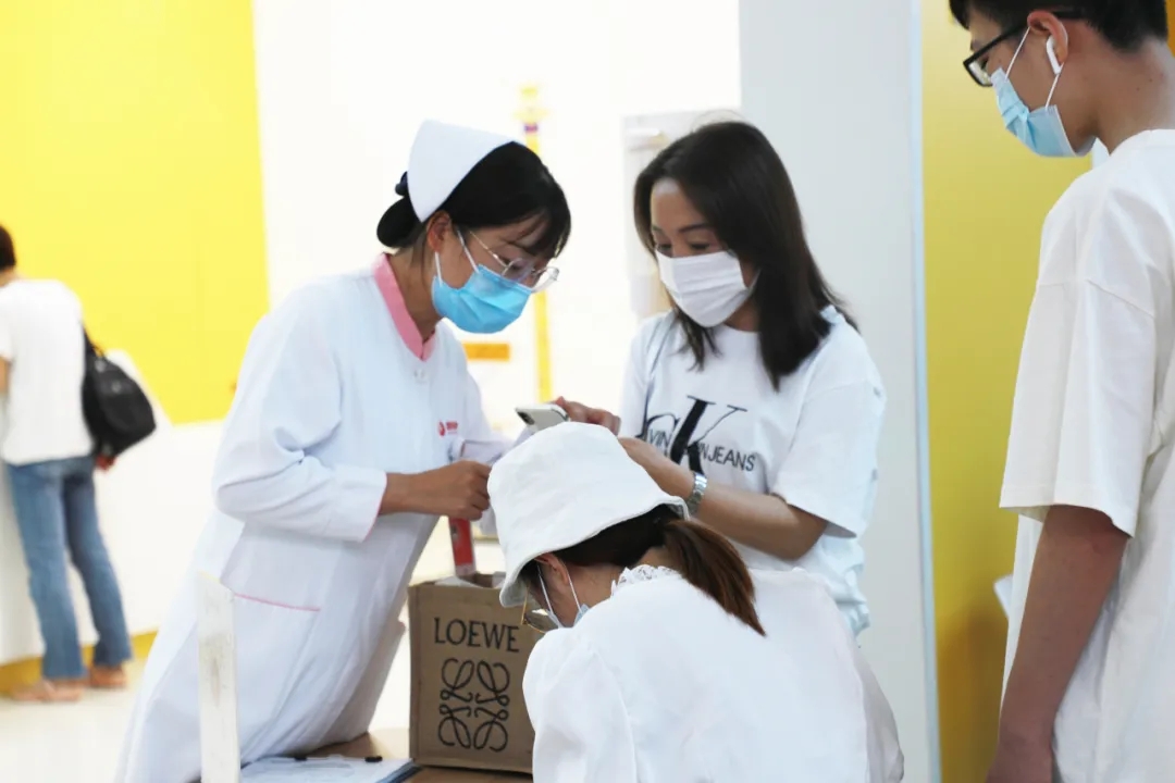 免掛號費、診查費，送健康卡……他們紛紛為這項暖心服務(wù)點贊！