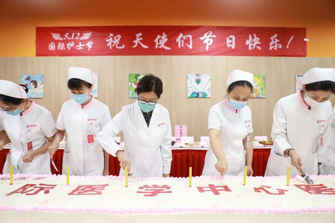 5·12國際護士節(jié)系列活動之三|今天，讓所有鮮花為她們綻放！