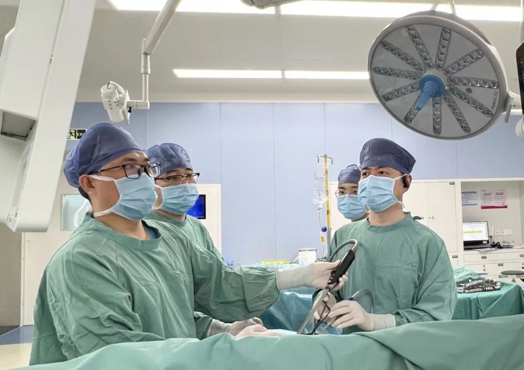 3cm切口解決10cm巨大腫瘤困擾！