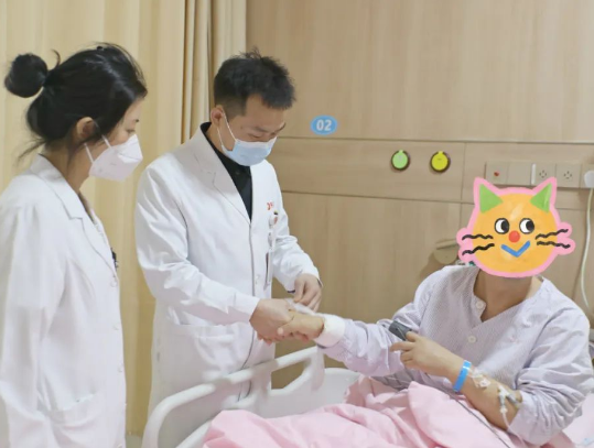 造影劑過(guò)敏？無(wú)“劑”可施，醫(yī)生出“聲”顯“影”打通患者閉塞的血管