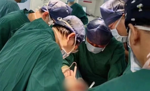 突破氣管外科極限！硬核技術(shù)讓患者重獲新生