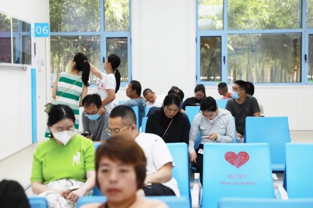 關愛呼吸健康！這場公益篩查活動傳遞溫暖與希望